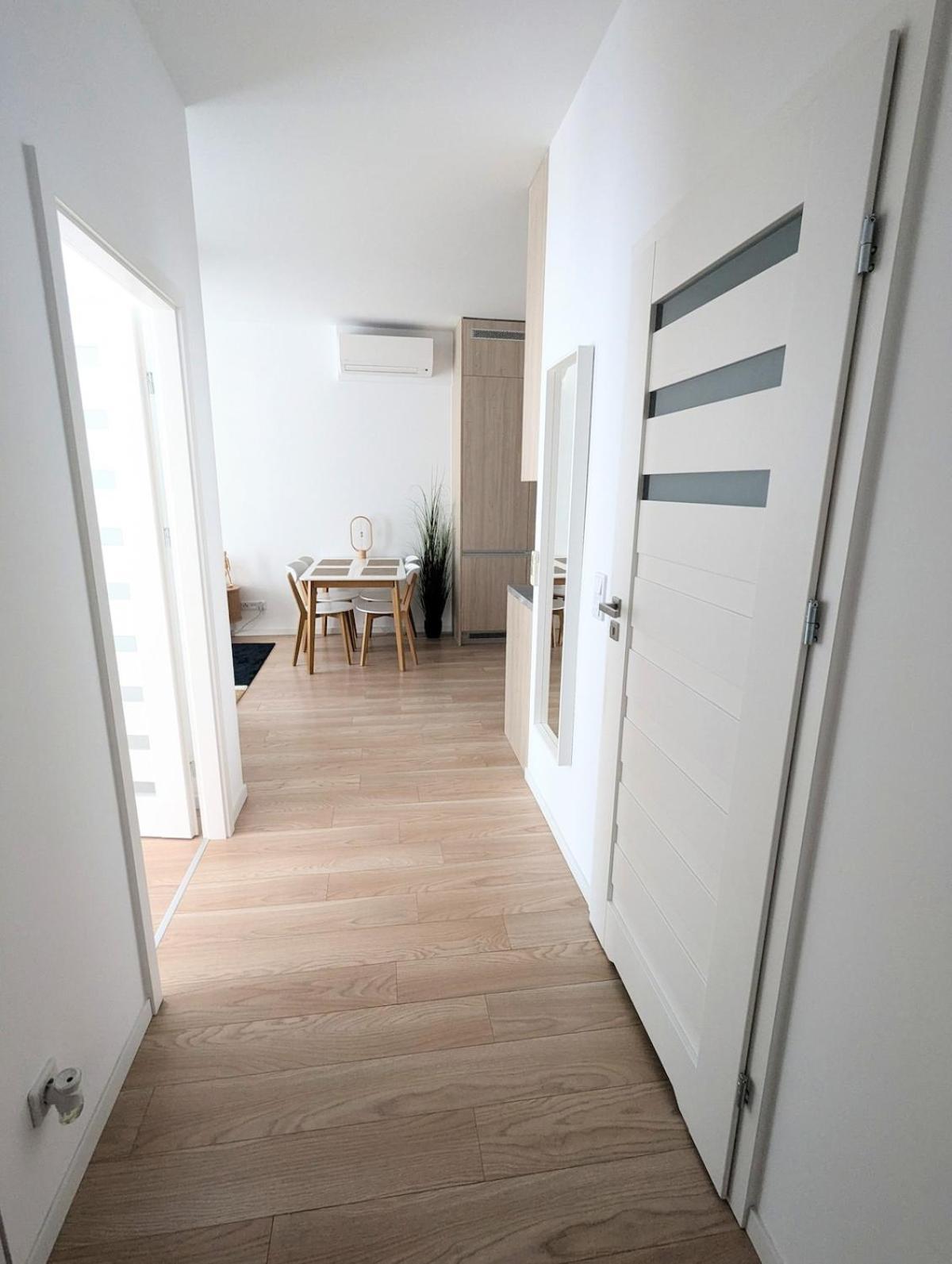 Modern 2-rm At Warsaw's Heart - Wola Apartment Warsaw
